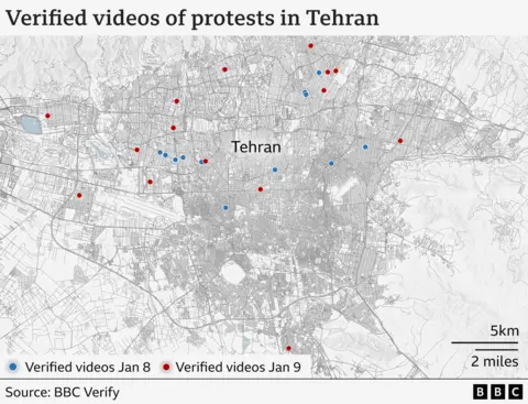 Map of Tehran with blue dots in areas where verified videos showed protests taking place on 8 Jan and red dots in areas where verified videos showed protests from 9 Jan