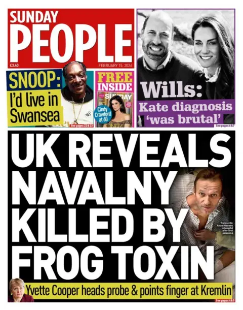 The headline on the front page of the Sunday People reads: “UK reveals Navalny killed by frog toxin”. 